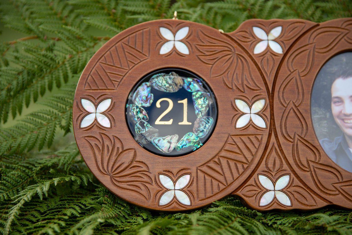 21st Key Polynesian-Contemporary Korowai Designs
